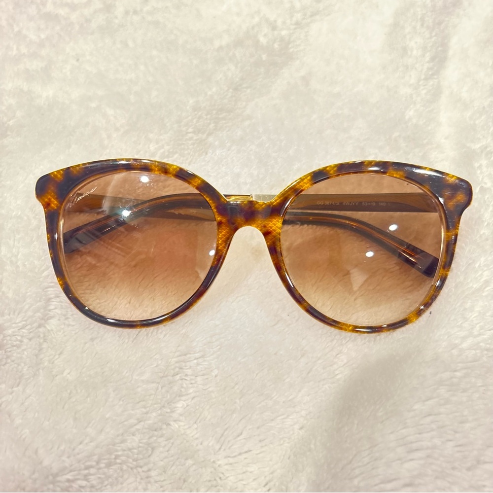 GUCCI Tortoise Shell Sunglasses